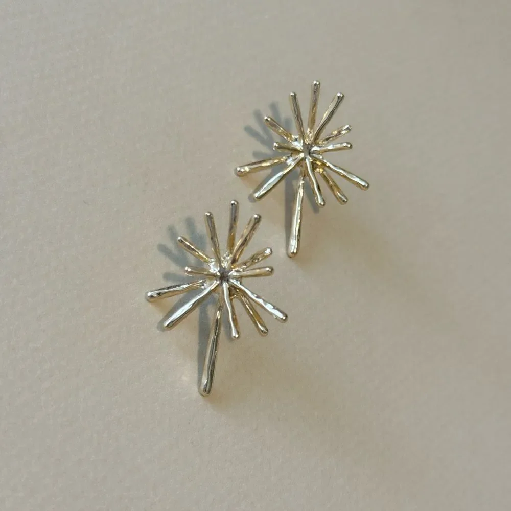 Gold Starburst Earrings A904